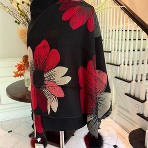 La Fiorentina Red and White Accessory